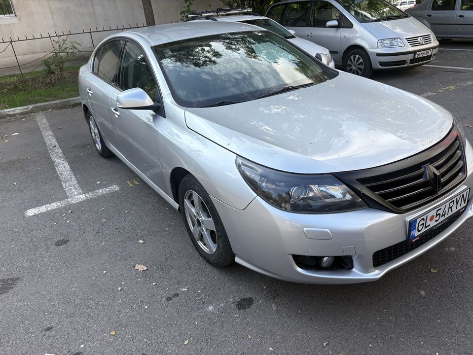 Renault Latitude