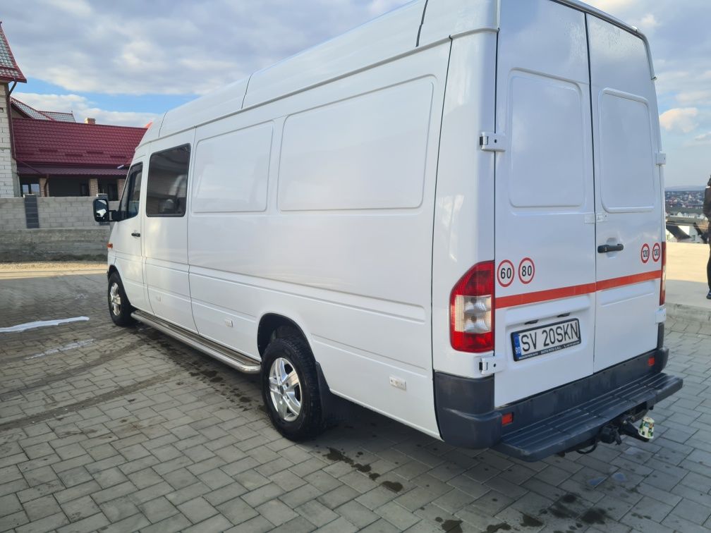 Vând mercedes sprinter 8+1