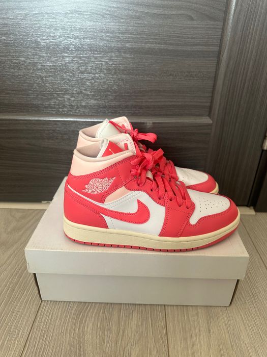 Нови кецове Nike Air Jordan