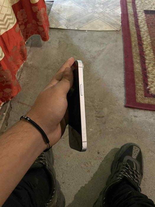 Vand iPhone 14 in  stare foarte buna acept si schimburi