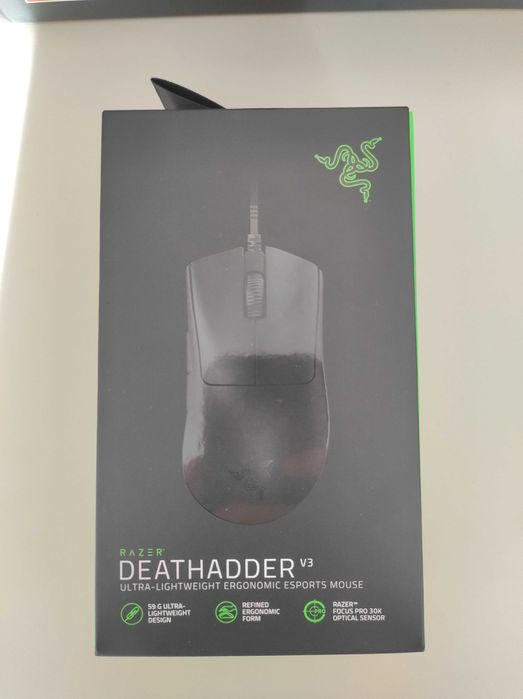 Razer DeathAdder V3 + MousePad 90x40 см (нови)