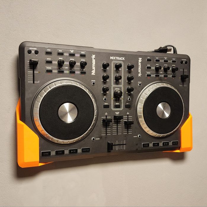 consolă dj Numark Mixtrack