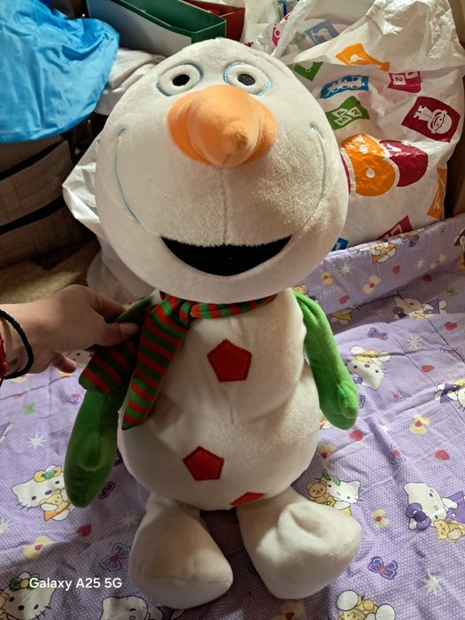 Vând plușuri mari stare perfectă