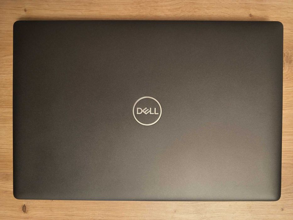 Лаптоп Dell Latitude 5400/ 14“ FHD/ i5-8265U/ 12GB DDR4/ 256 SSD