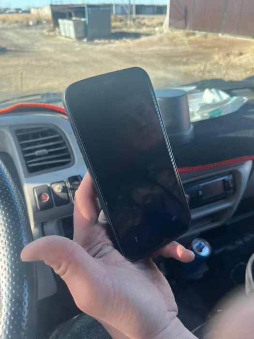 Обменяю или продам Айфон 12 про макс