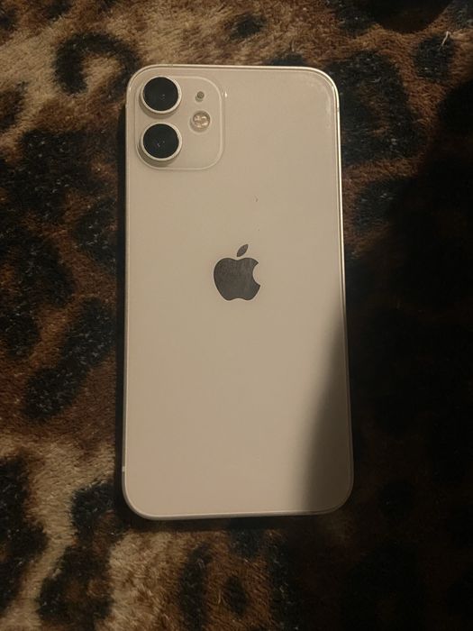 Iphone 12 mini impecabil