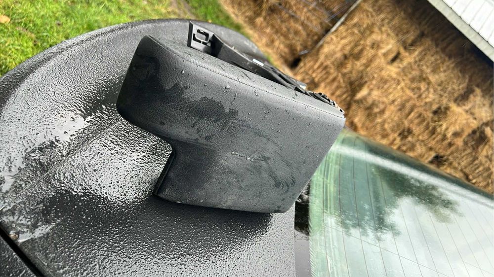 Pieste bmw e46 trapa farurii cotiera