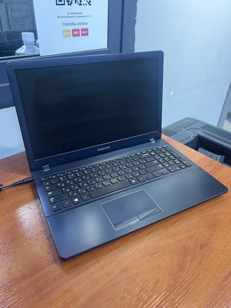 Ноутбук Samsung Core i5