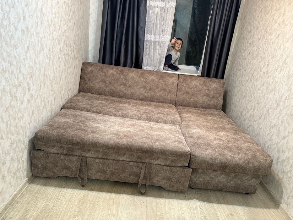 Спальня тахта  пройзводста Россия в идиальном состояние