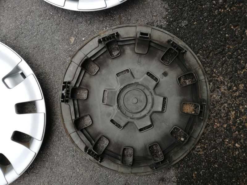 Vand seturi capace originale BMW pe 15, BMW pe 15,