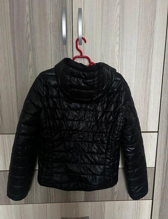 Jacheta de vant Sinsay