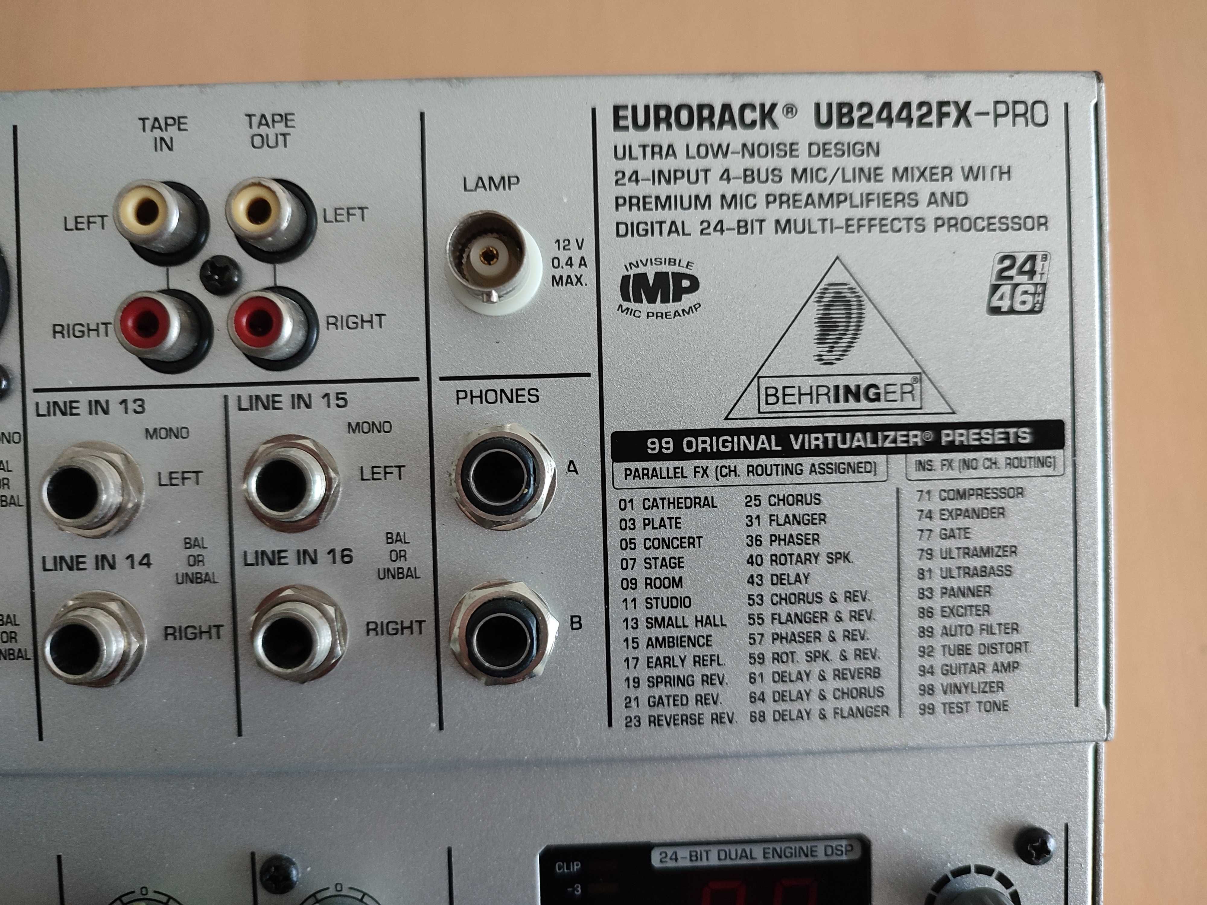 Пулт професионален 24 входа BEHRINGER EURORACK UB2442FX-PRO миксер