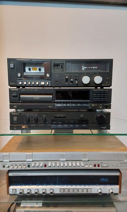Sistem Audio Technics compus din 3 piese