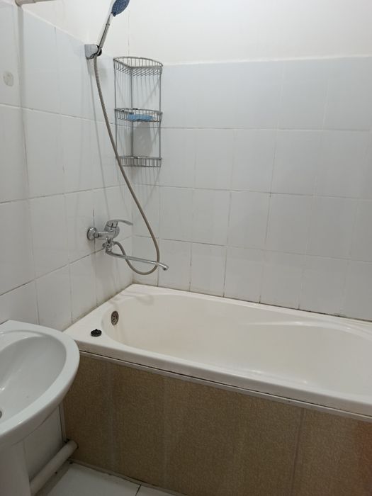 5a da 3 xona 7 etaj uy sptiladi