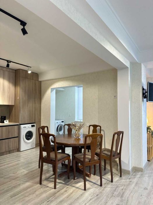 Дава се под наем Двустаен апартамент в София, Зона Б-5 - 65 кв.м за 380 € - Снимка #3