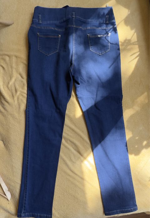 Еластични дамски дънки