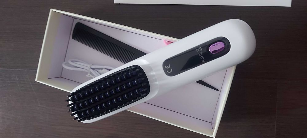 Преса за коса, четка, гребен