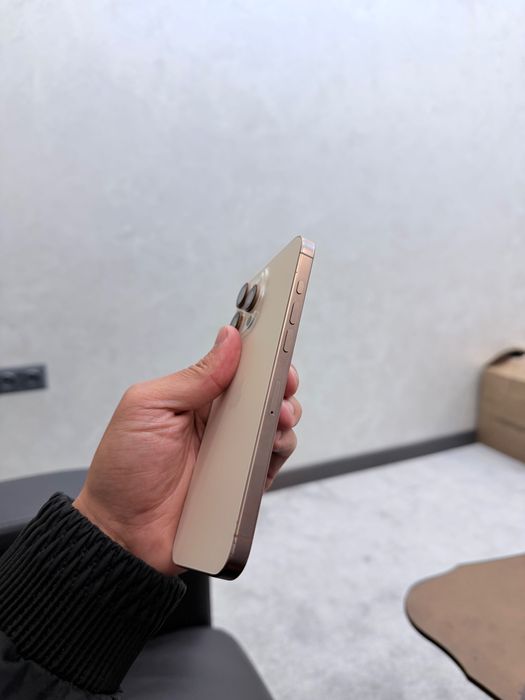 Iphone 16 pro max 256 92% ideal karobka bor