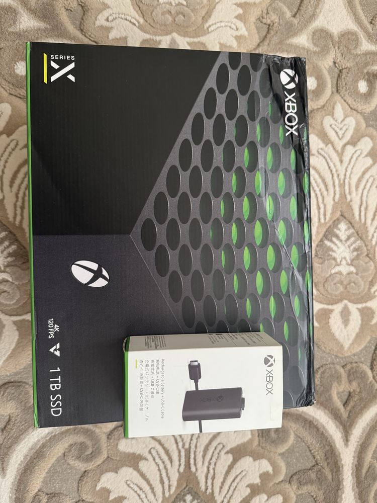 Xbox series x + аккумлятор для жостик