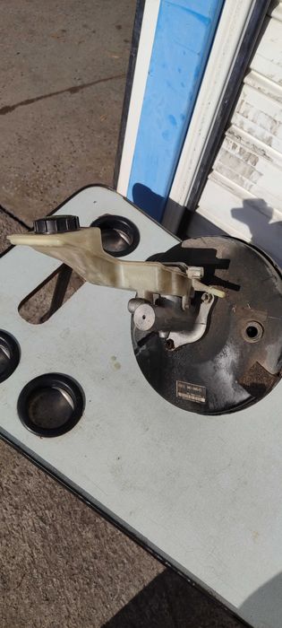 Мазда 3 на части