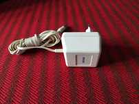 Incarcator specific 12 V Philips