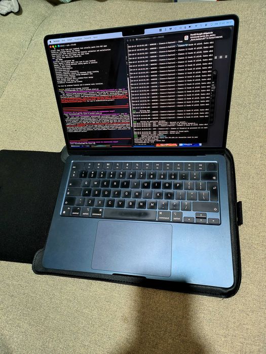 Macbook M2 13", 2022