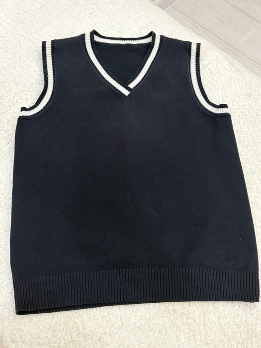 Nimcha sotiladi holati yaxshi 10 yosh