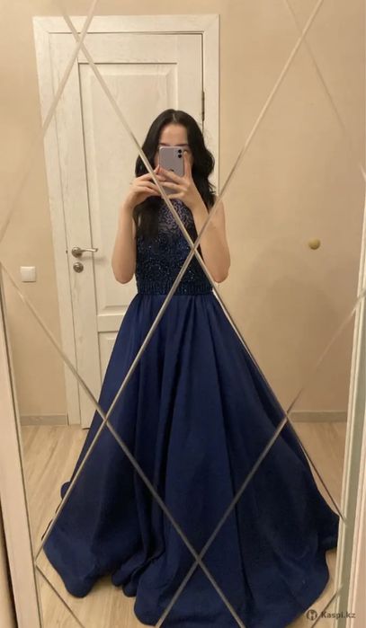 Платье Sherri Hill