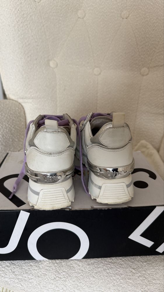 Adidași din piele Liu Jo Wonder Maxi - 35