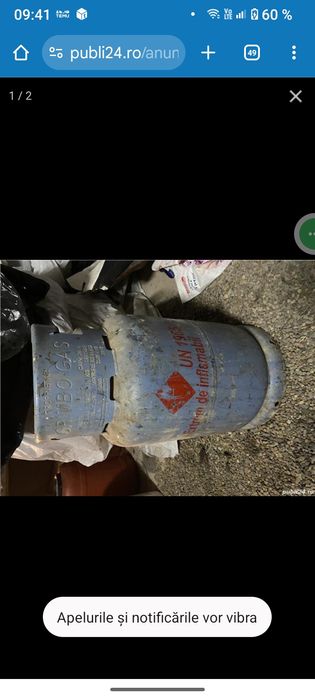 Butelii cu guler și normala