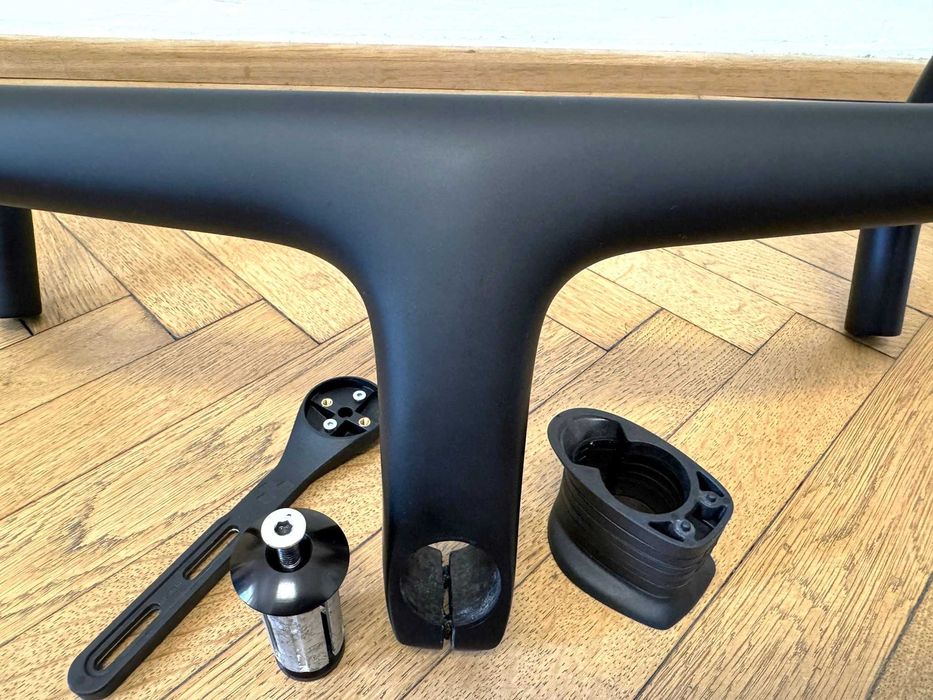 Ghidon integrat din carbon  Wilier Triestina 0 [Zero] - Bar