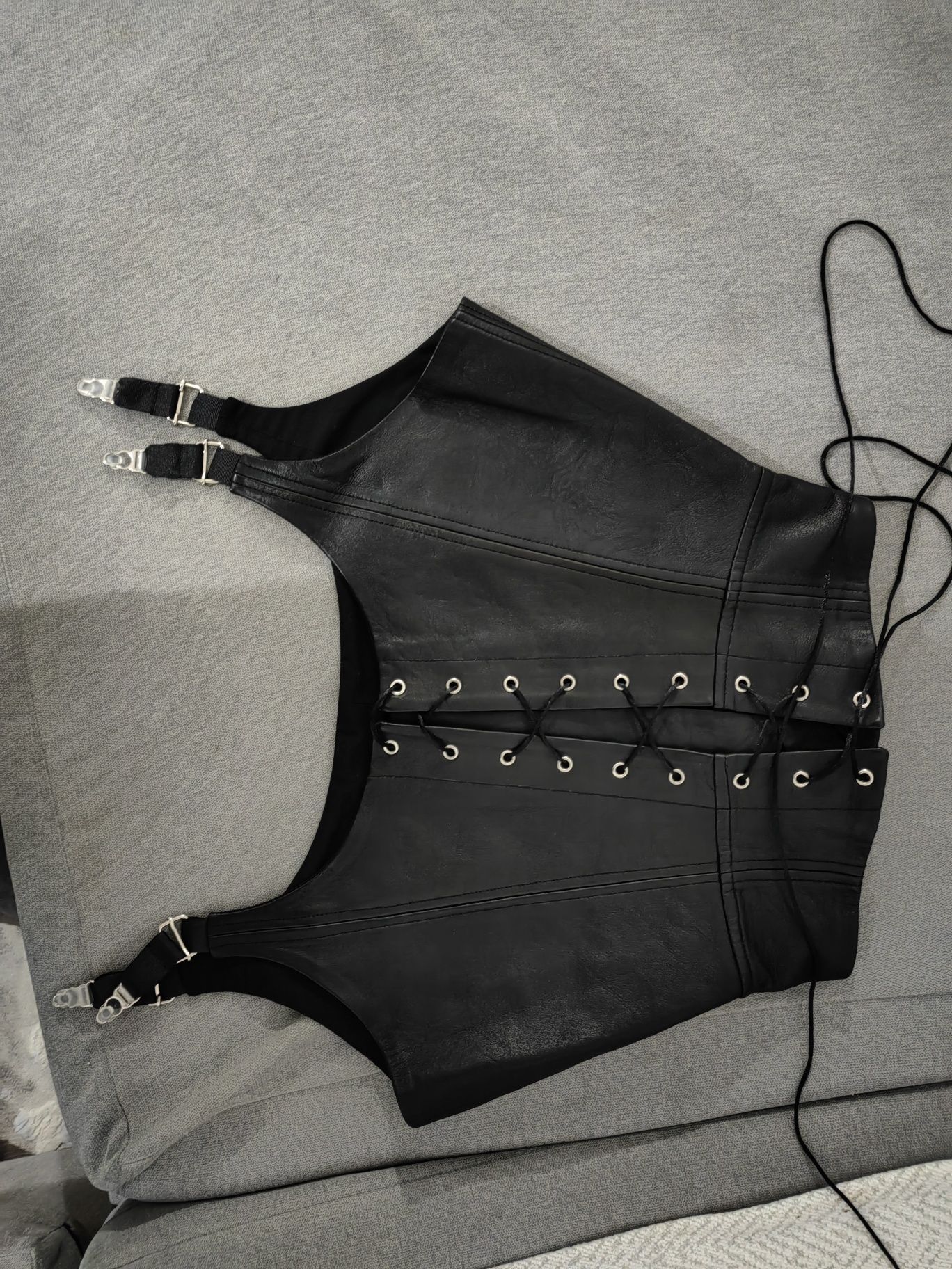 Corset fuste/sacouri/rochii din piele naturala