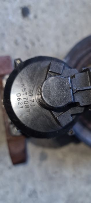 Rampa injectoare,pompă vacuum,egr,fulie mazda 5,2.0 D