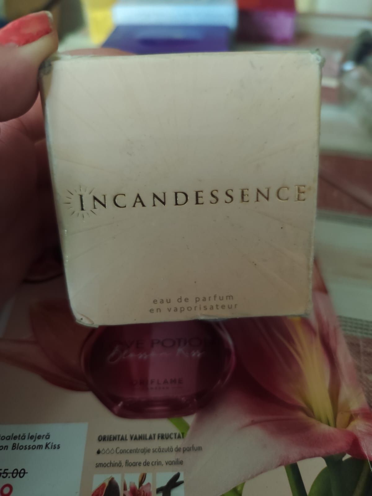 4 Far Away Avon 180 lei