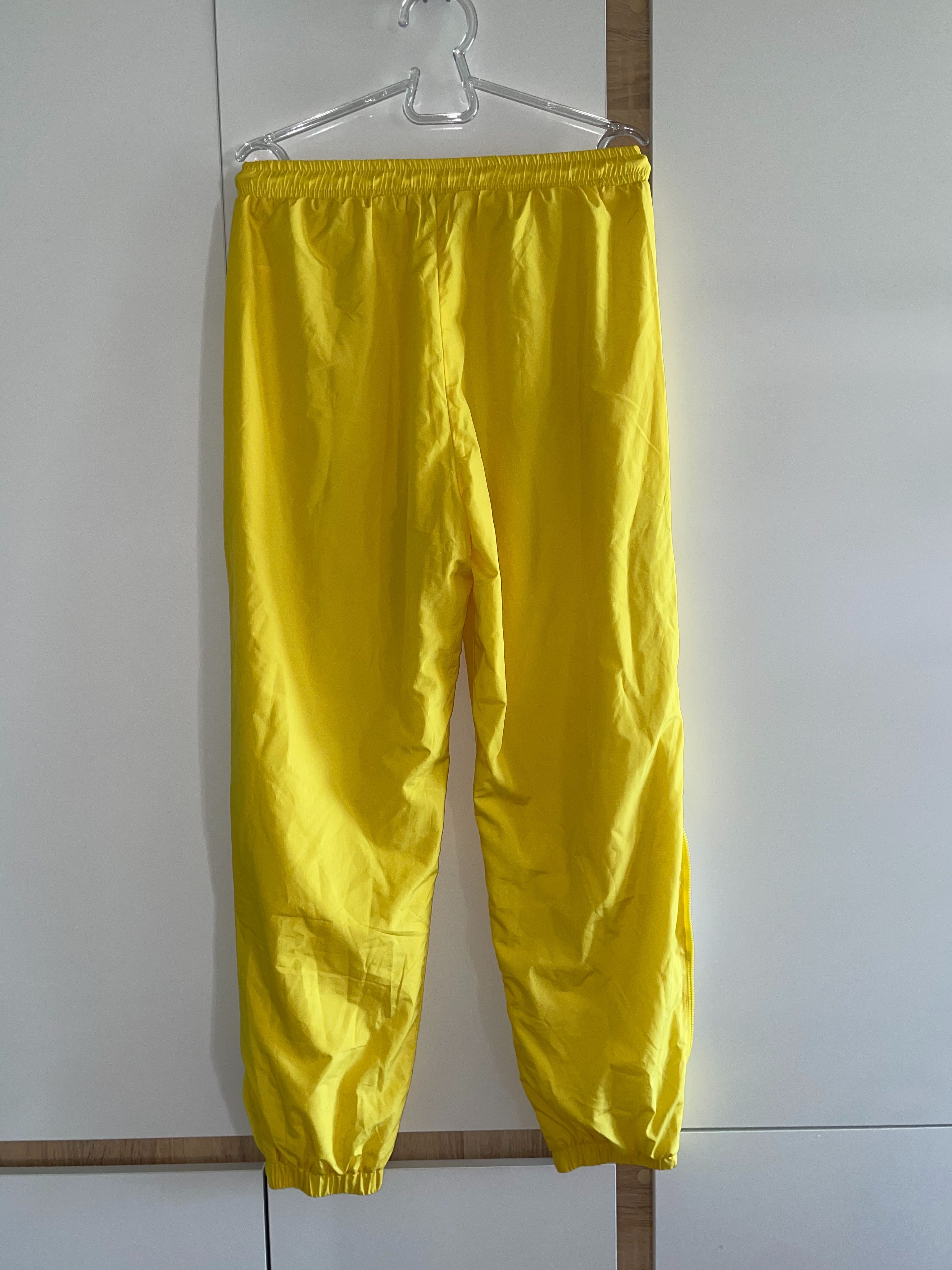 Спортно долнище Hummel