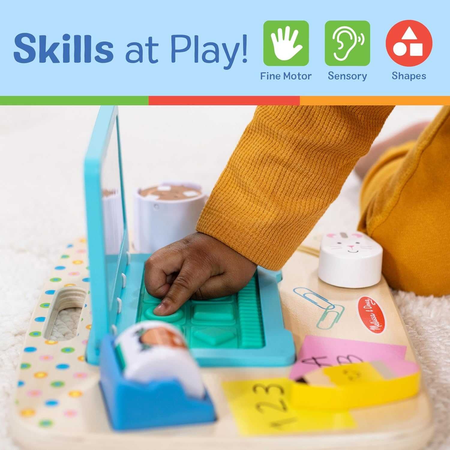 Дървена образователна играчка Лаптоп и бюро Melissa & Doug