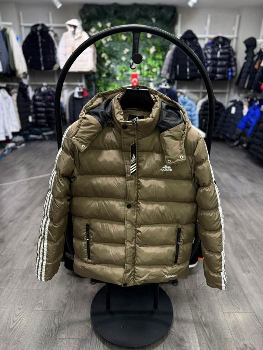 Geaca de bărbați 
S,M, L XL, XXL