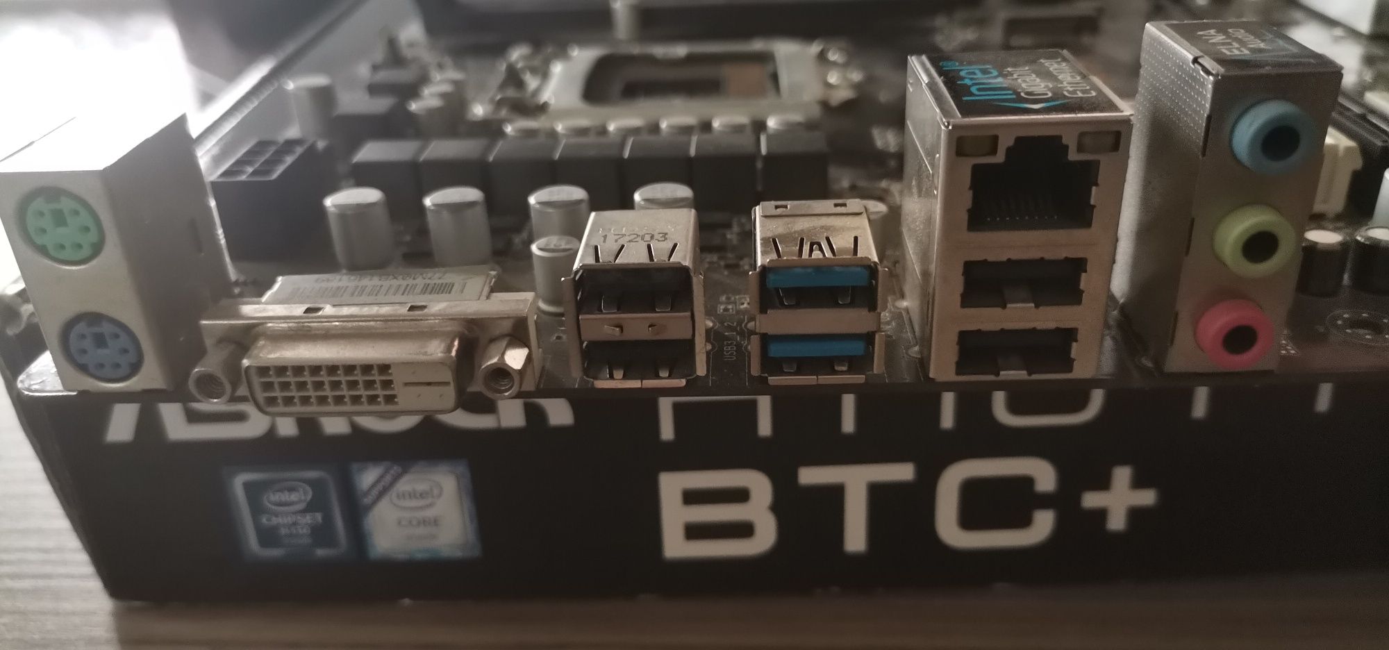 Placa de baza ASRock H110 Pro BTC