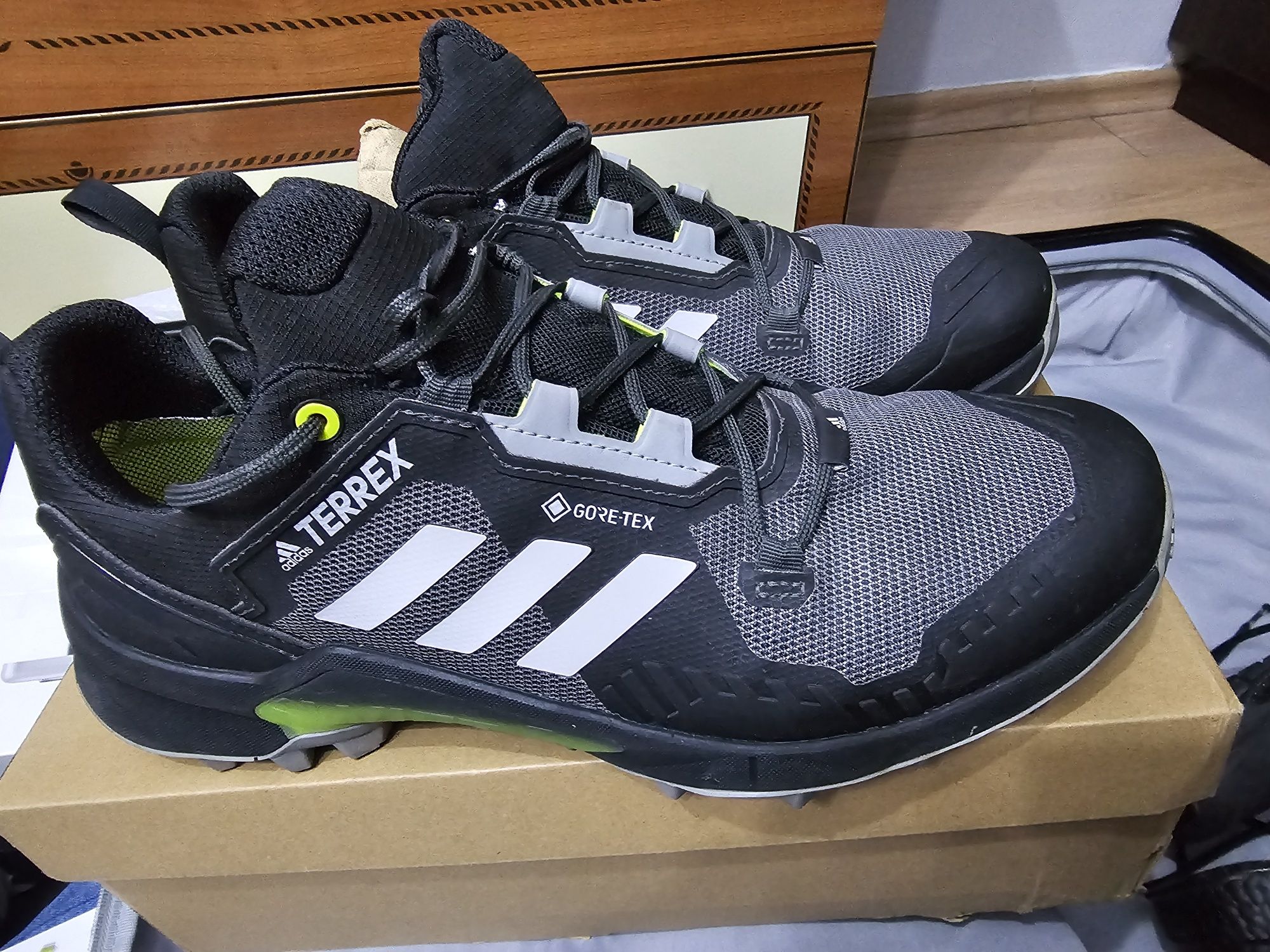 Adidas Terrex Swift R3 GTX для хайкинга