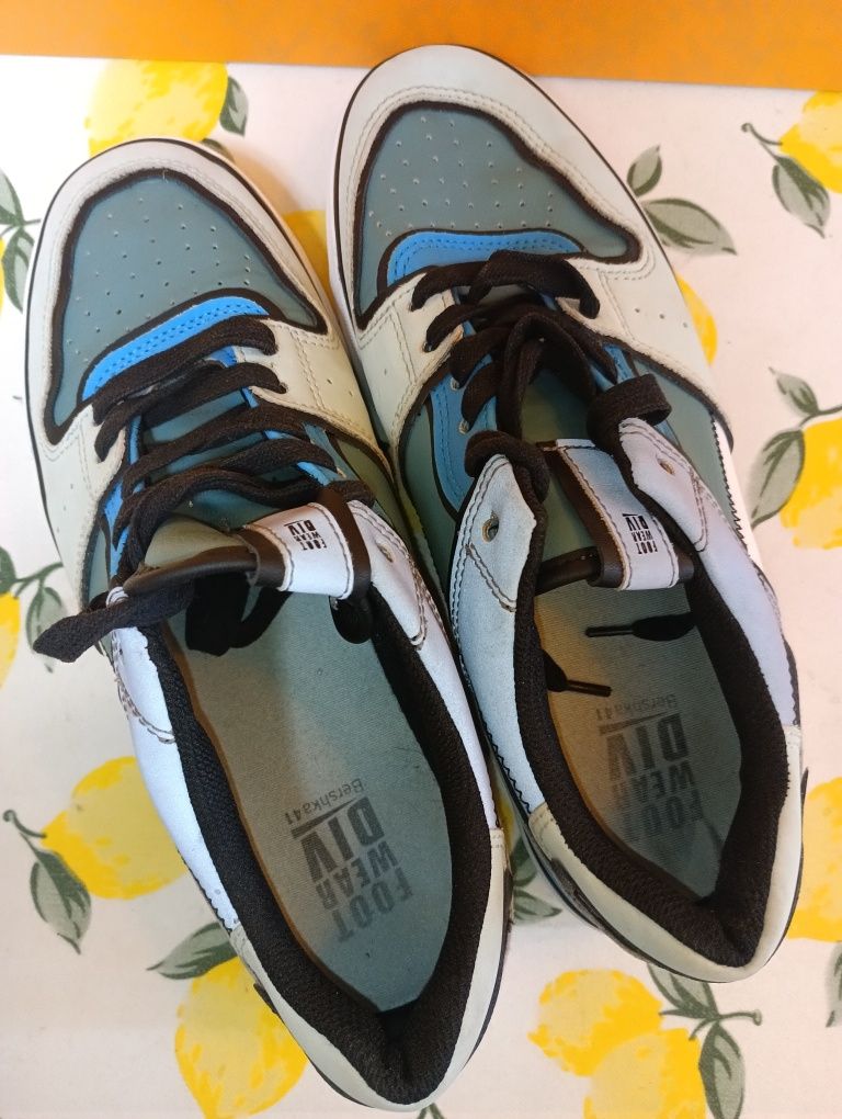 Bershka N 41 кожени - 27 лв