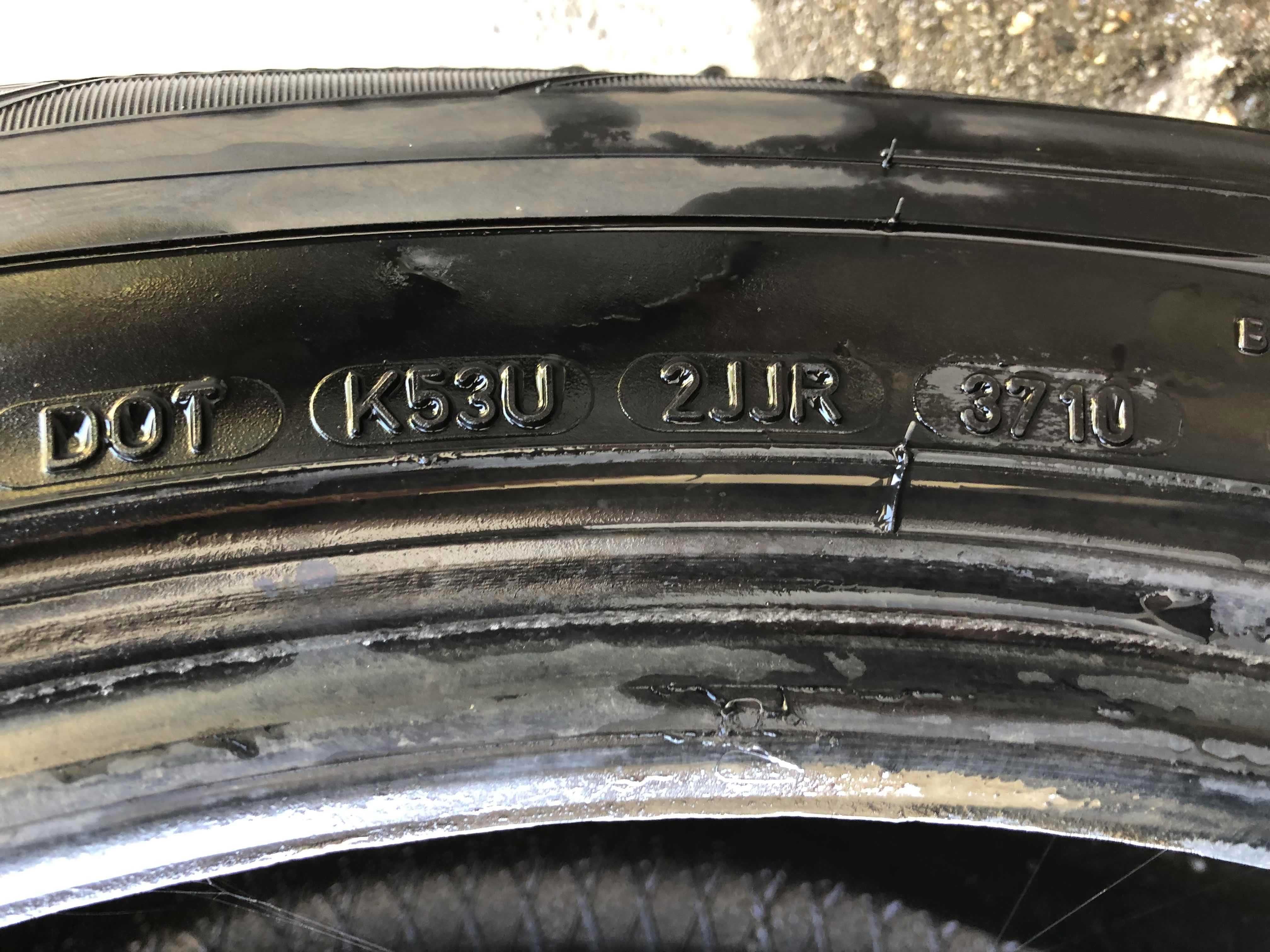 Eдна гума Dunlop 275/50R20