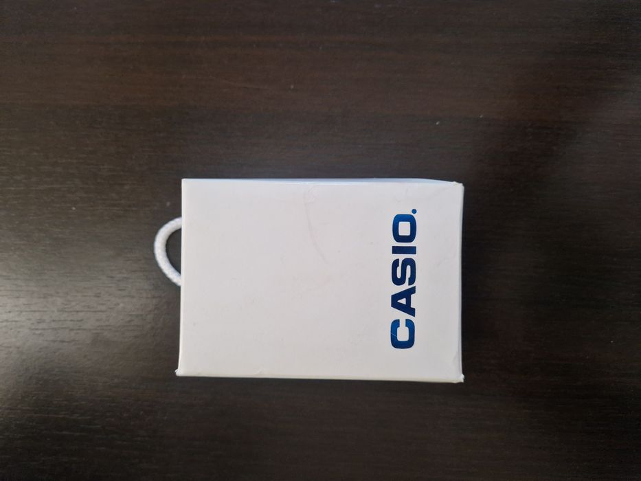 Vând ceas CASIO !