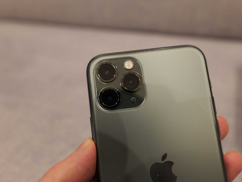 iPhone 11 128gb in great condition