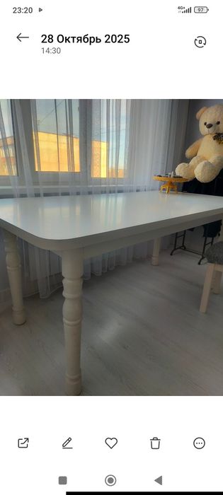 Стол для гостиной