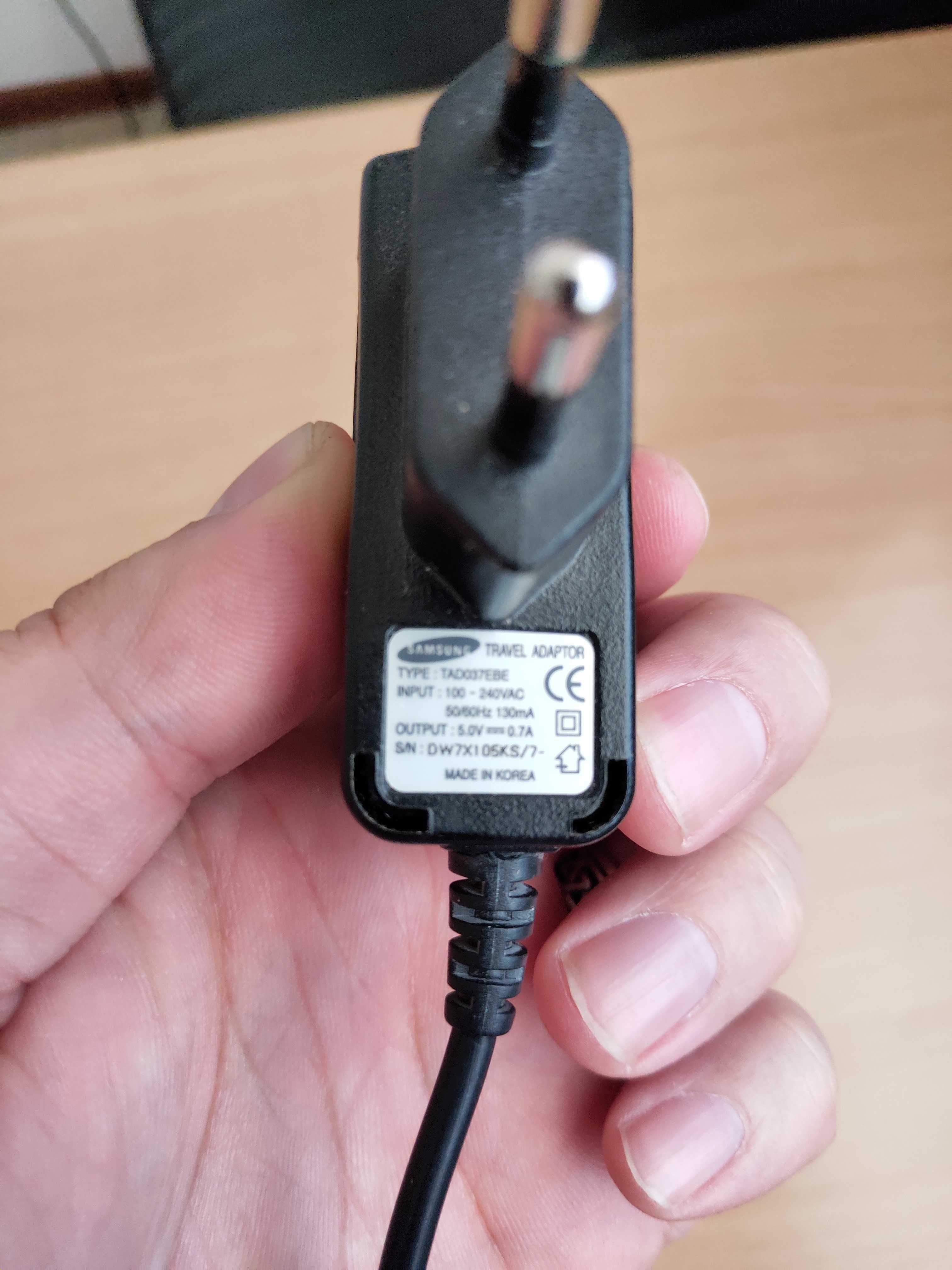 Сетевое зарядное устройство samsung (tad037ebe)
