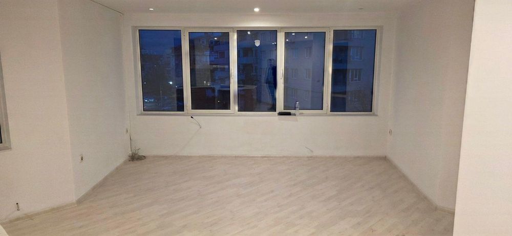 Продава се Тристаен апартамент в София, Манастирски ливади - 126 кв.м за 1747 €/кв.м - Снимка #1