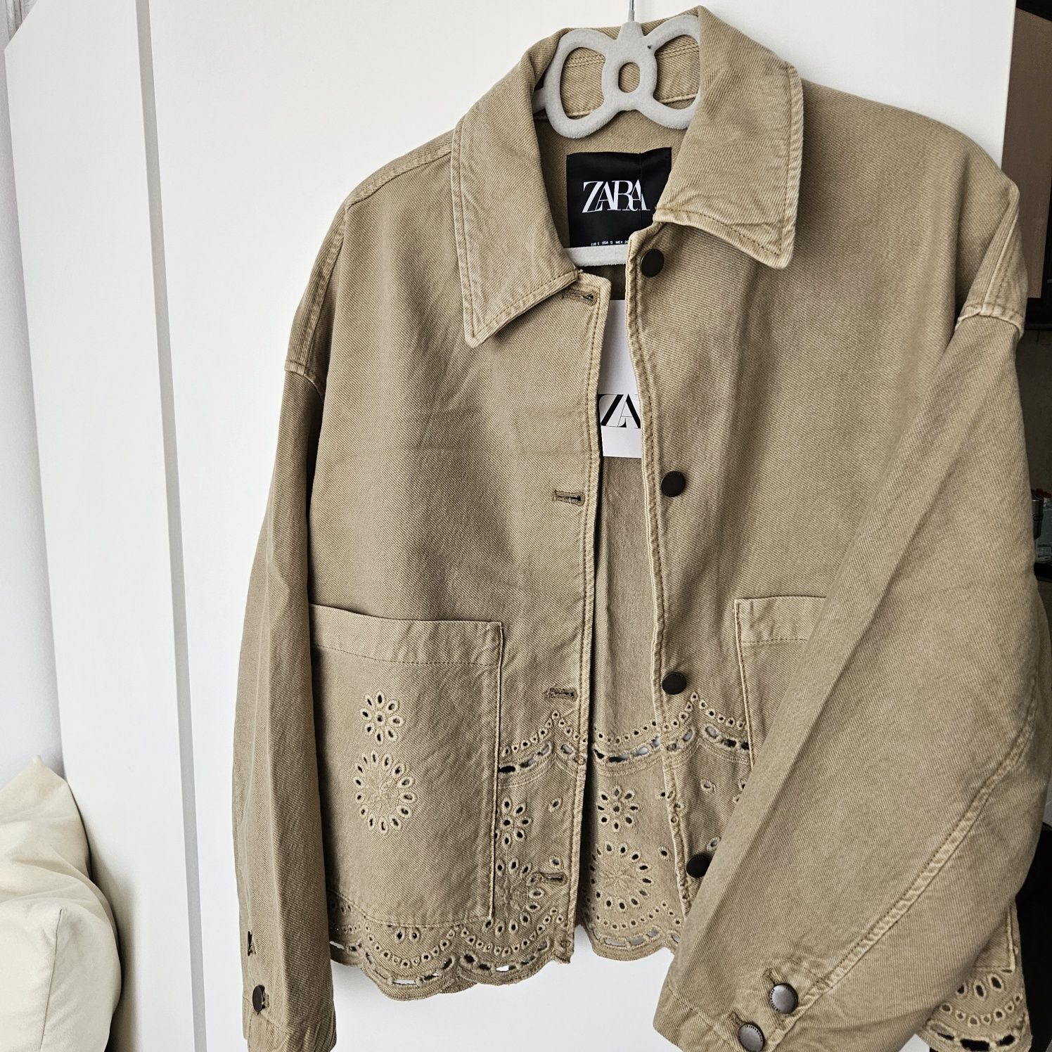Пролетно яке Zara