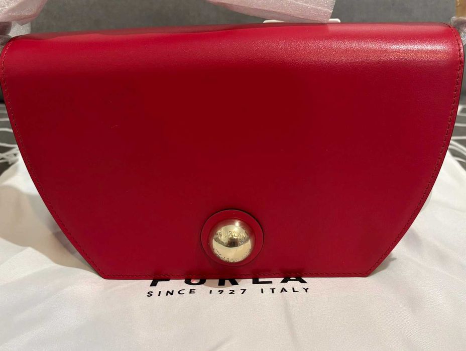 FURLA - чисто нови чанти Furla