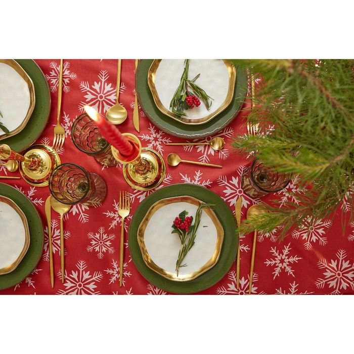 Скатерть новогодняя "Снежинки" 145*260 см