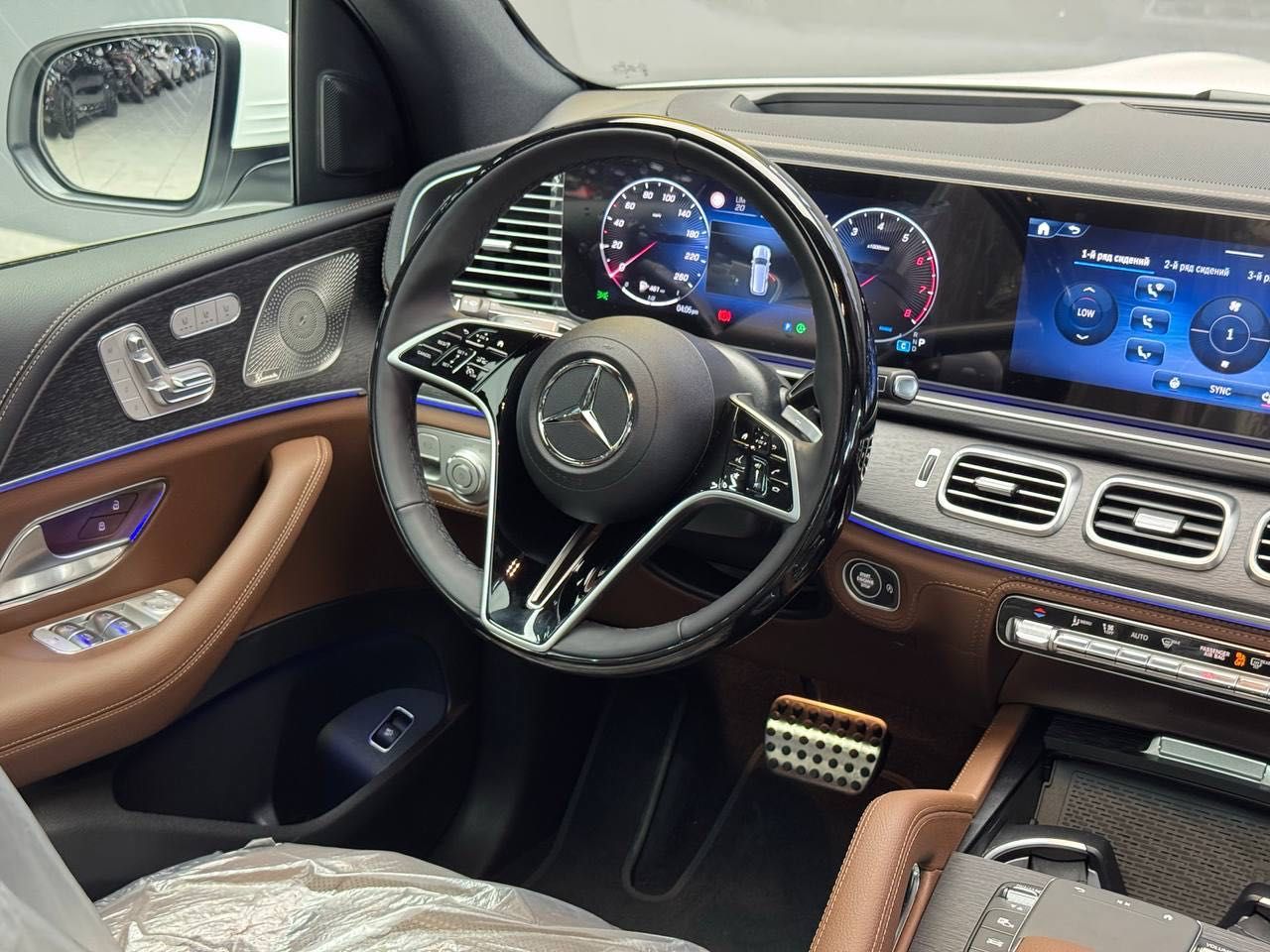 В продаже Mercedes-Benz  GLS 450